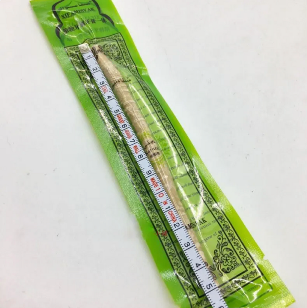 Natural Miswak Stick – Traditional Teeth Cleaning Chew Stick