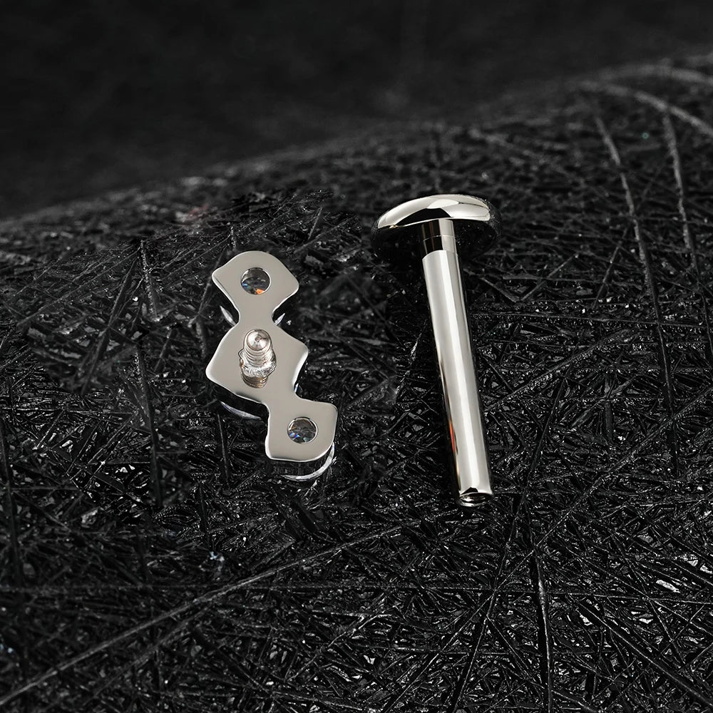 LuxeCartilage™ Triple-Stone Flat Back Stud | 16G Titanium